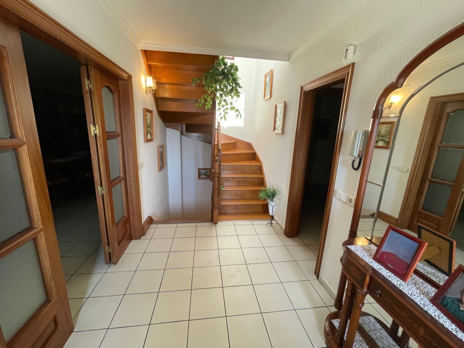 4 sovrum Villa till salu i Tordera med garage - 530 000 € (Ref: 9366938)