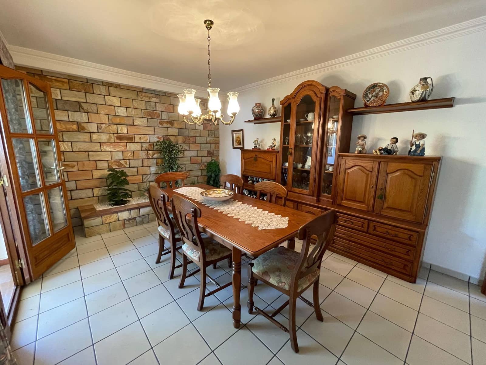 4 sovrum Villa till salu i Tordera med garage - 530 000 € (Ref: 9366938)