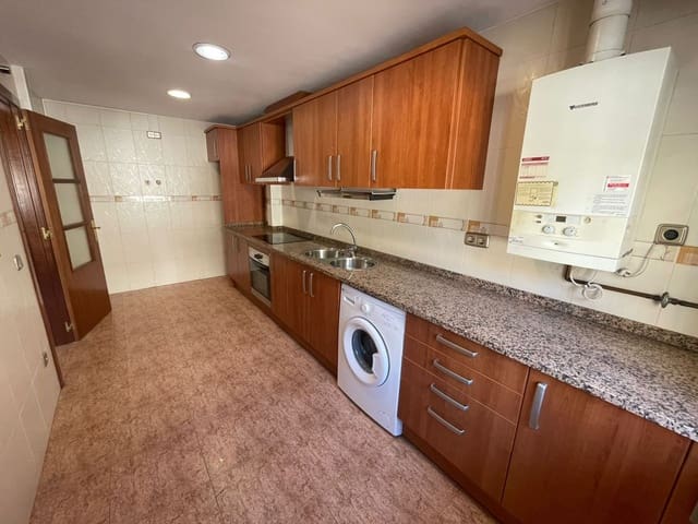 3 slaapkamer Flat te koop in Tordera - € 175.000 (Ref: 9451595)