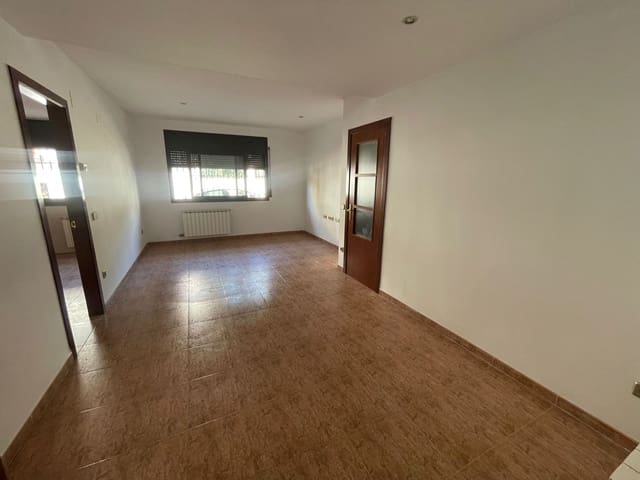 3 slaapkamer Flat te koop in Tordera - € 175.000 (Ref: 9451595)