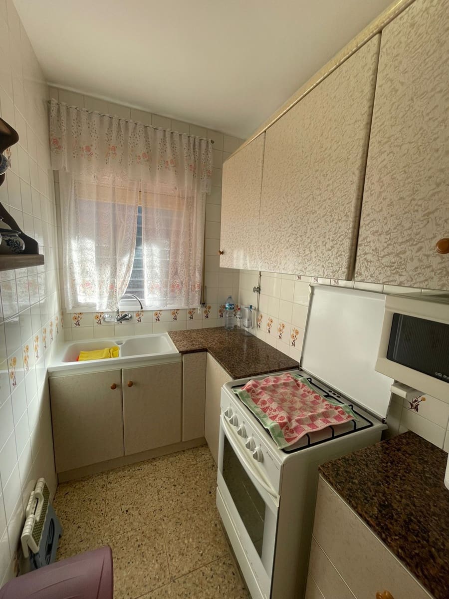 Chalet de 9 habitaciones en Tordera en venta - 275.000 € (Ref: 9535498)