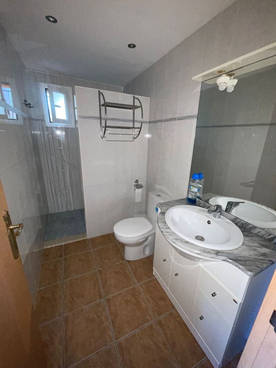 Chalet de 9 habitaciones en Tordera en venta - 275.000 € (Ref: 9535498)