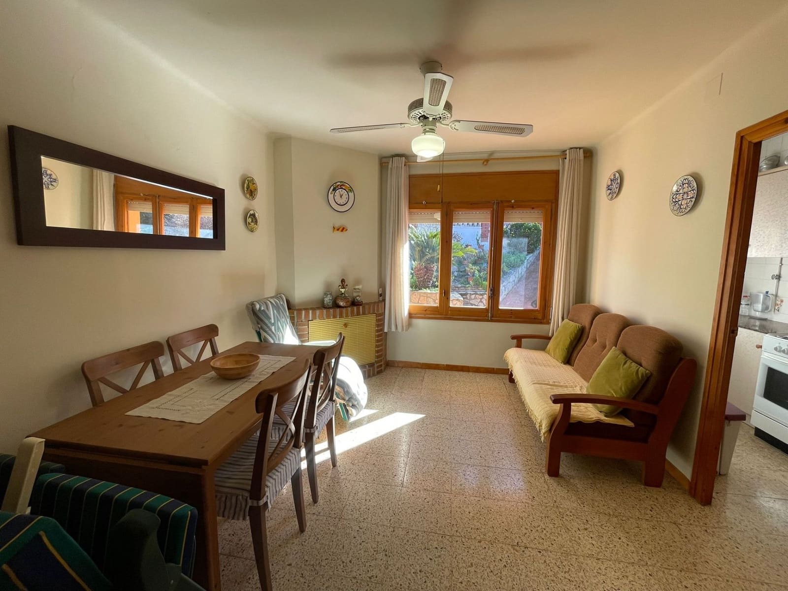 Chalet de 9 habitaciones en Tordera en venta - 275.000 € (Ref: 9535498)