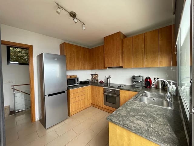 4 makuuhuone Huvila myytävänä paikassa Palafolls - 400 000 € (Ref: 9540755)