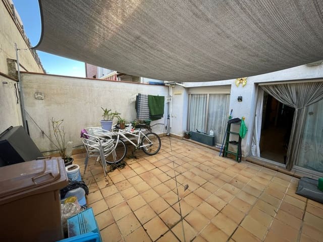 4 sypialnia Willa na sprzedaż w Hostalric z garażem - 360 000 € (Ref: 9568000)