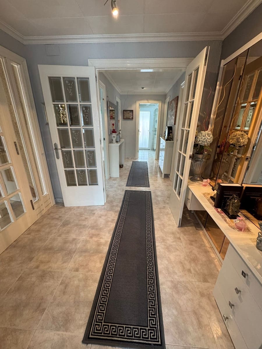 7 slaapkamer Villa te koop in Tordera met zwembad garage - € 340.000 (Ref: 9679432)