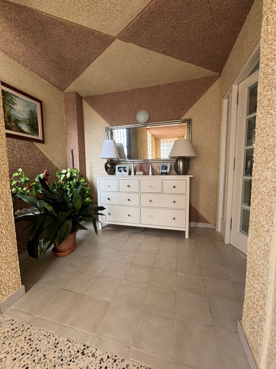 7 slaapkamer Villa te koop in Tordera met zwembad garage - € 340.000 (Ref: 9679432)