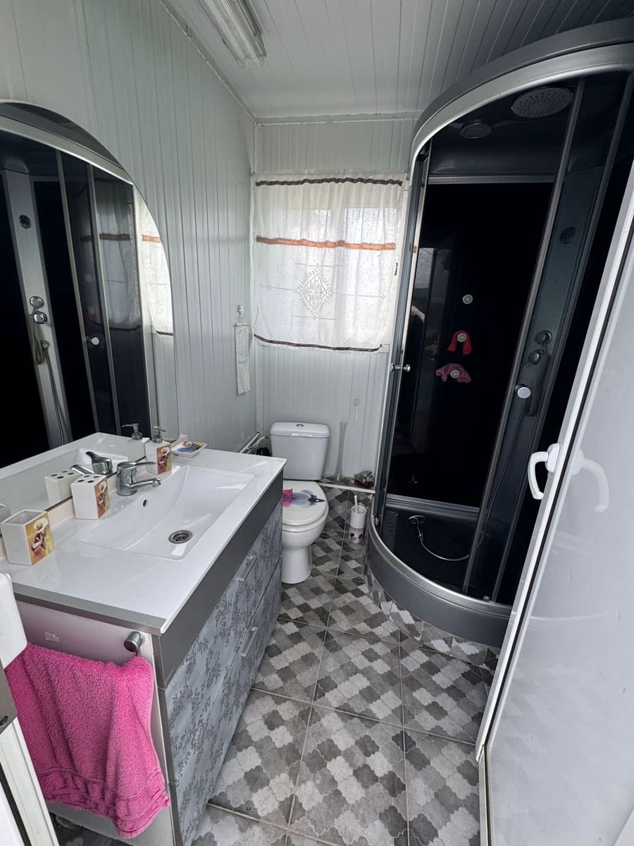 7 slaapkamer Villa te koop in Tordera met zwembad garage - € 340.000 (Ref: 9679432)