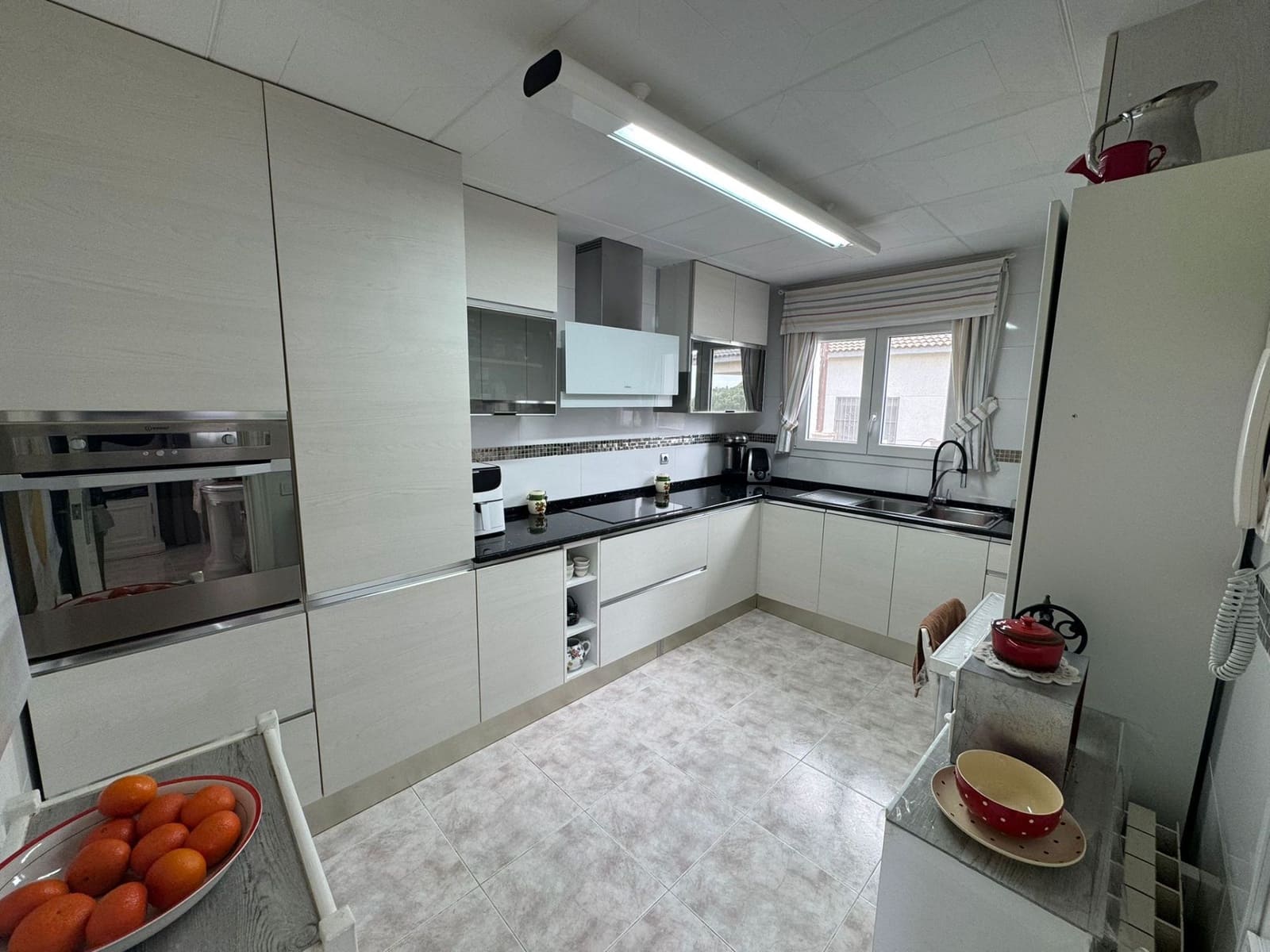 7 slaapkamer Villa te koop in Tordera met zwembad garage - € 340.000 (Ref: 9679432)