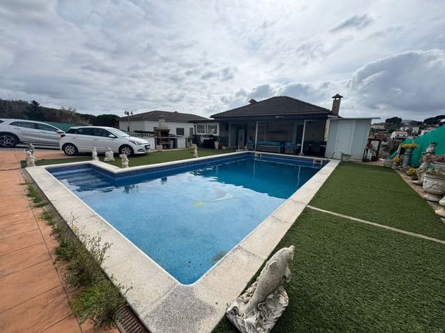 7 slaapkamer Villa te koop in Tordera met zwembad garage - € 340.000 (Ref: 9679432)