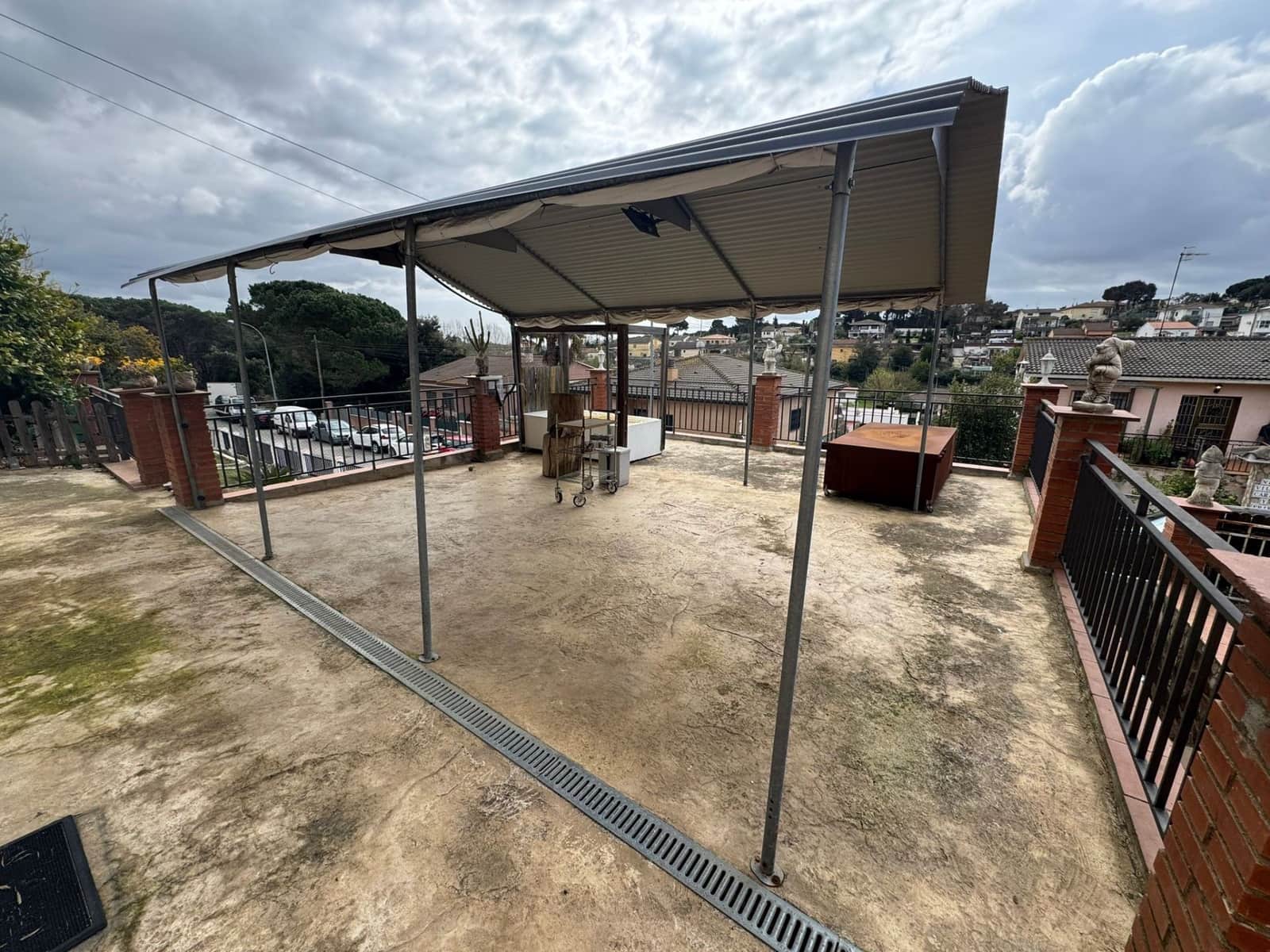 7 slaapkamer Villa te koop in Tordera met zwembad garage - € 340.000 (Ref: 9679432)