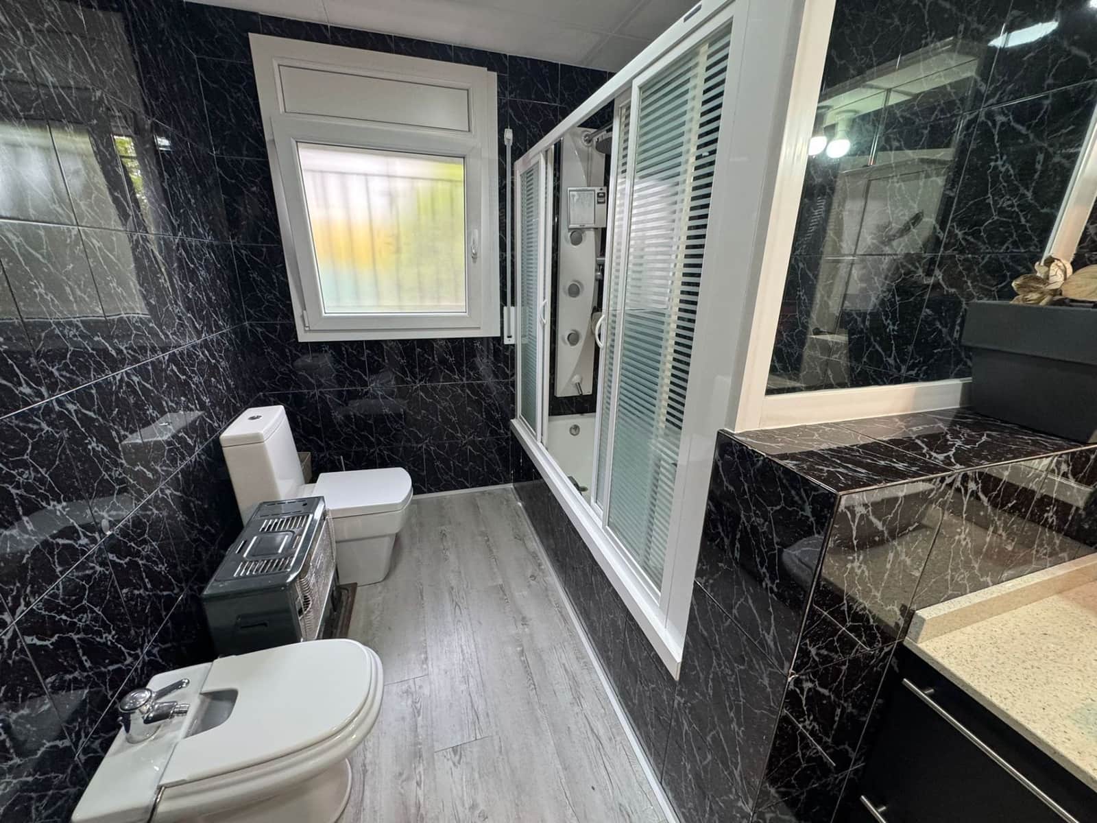 7 slaapkamer Villa te koop in Tordera met zwembad garage - € 340.000 (Ref: 9679432)