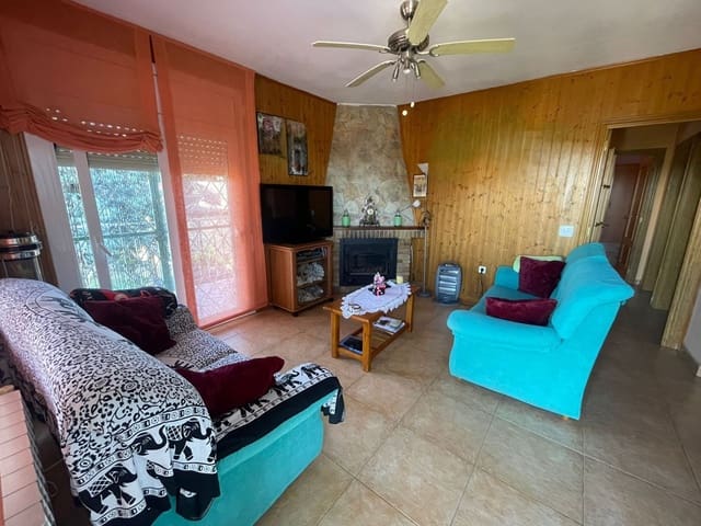 3 slaapkamer Villa te koop in Tordera met garage - € 270.000 (Ref: 9685994)