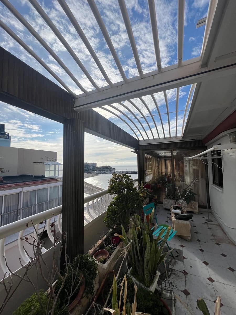 4 quarto Penthouse para venda em Benidorm com garagem - 549 999 € (Ref: 9458576)