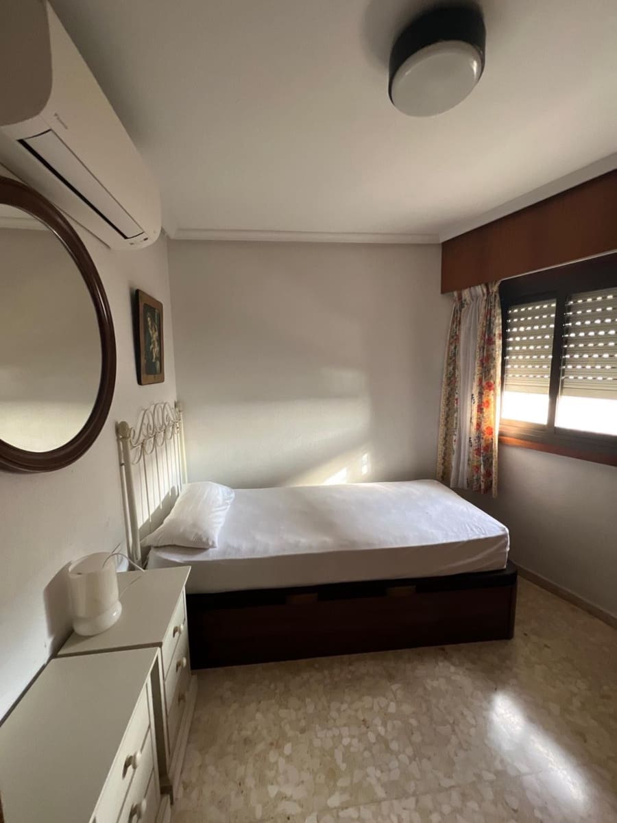 4 quarto Penthouse para venda em Benidorm com garagem - 549 999 € (Ref: 9458576)