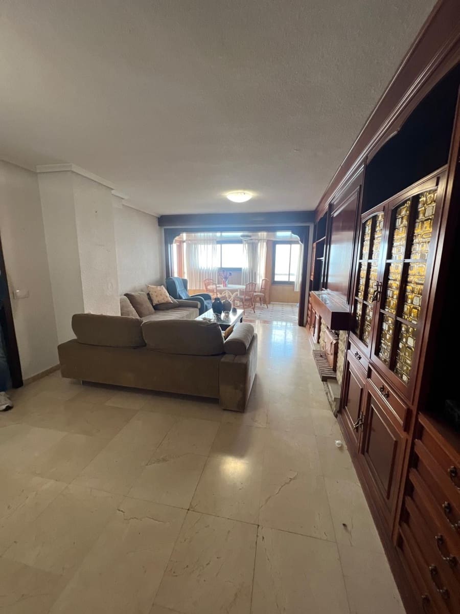 4 quarto Penthouse para venda em Benidorm com garagem - 549 999 € (Ref: 9458576)