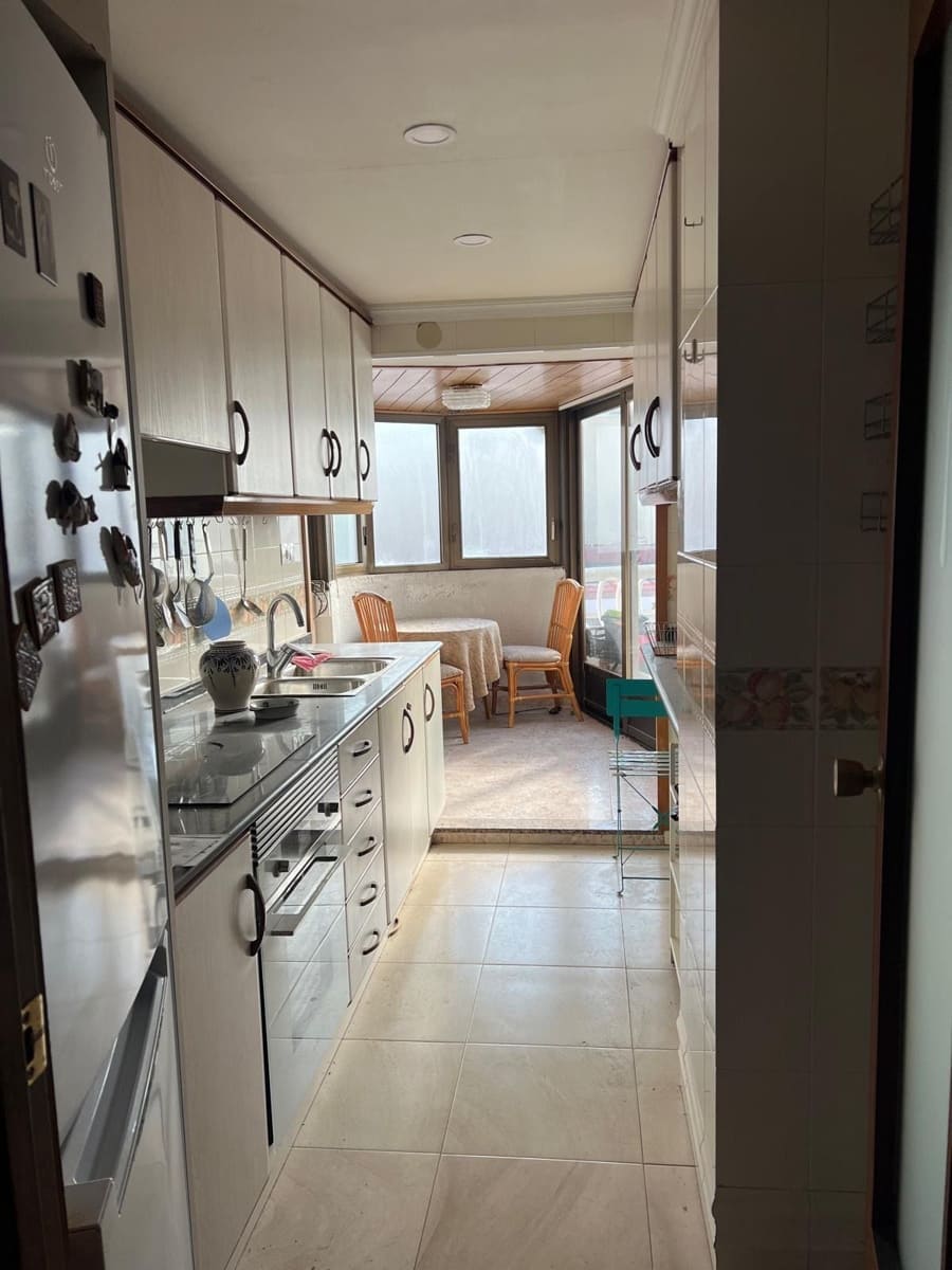 4 quarto Penthouse para venda em Benidorm com garagem - 549 999 € (Ref: 9458576)
