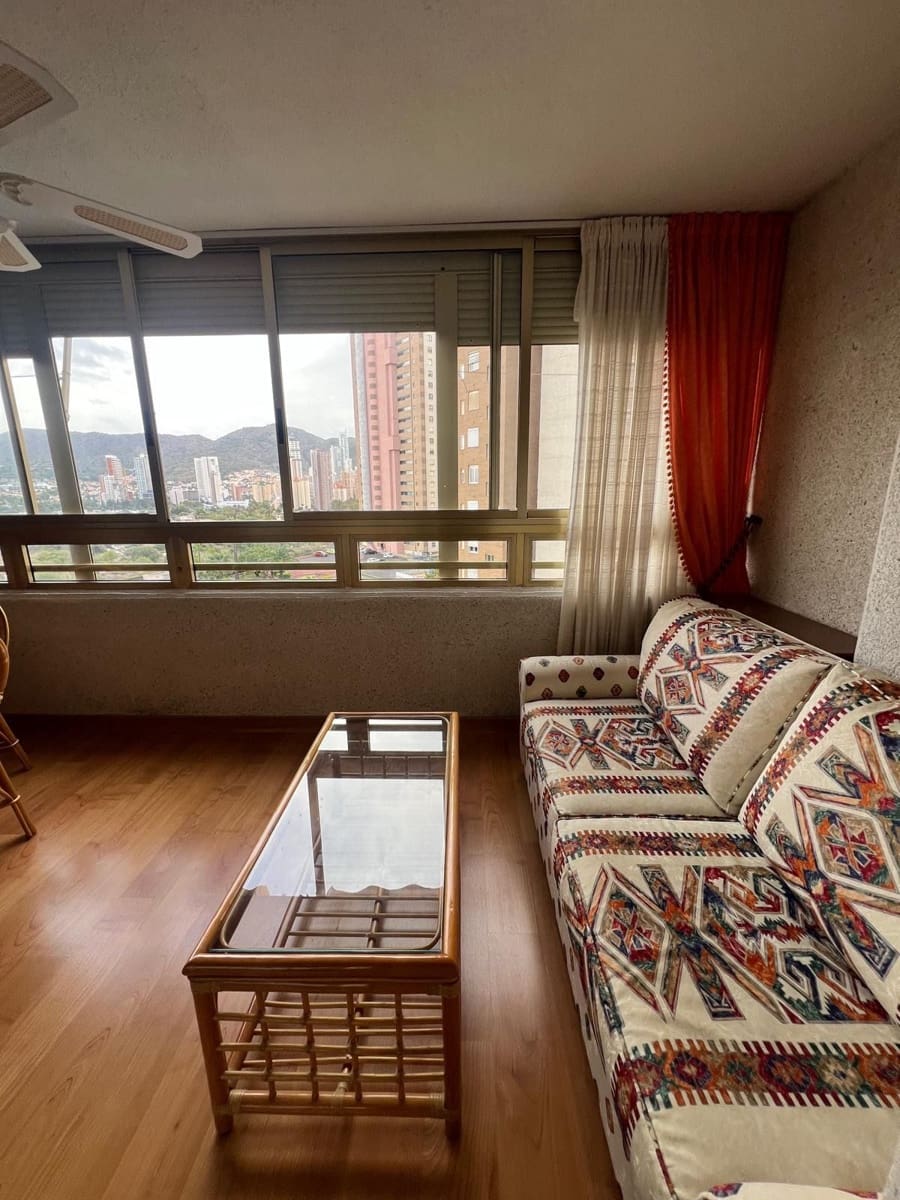 1 Zimmer Apartment zu verkaufen in Benidorm mit Pool Garage - 179.999 € (Ref: 9458581)