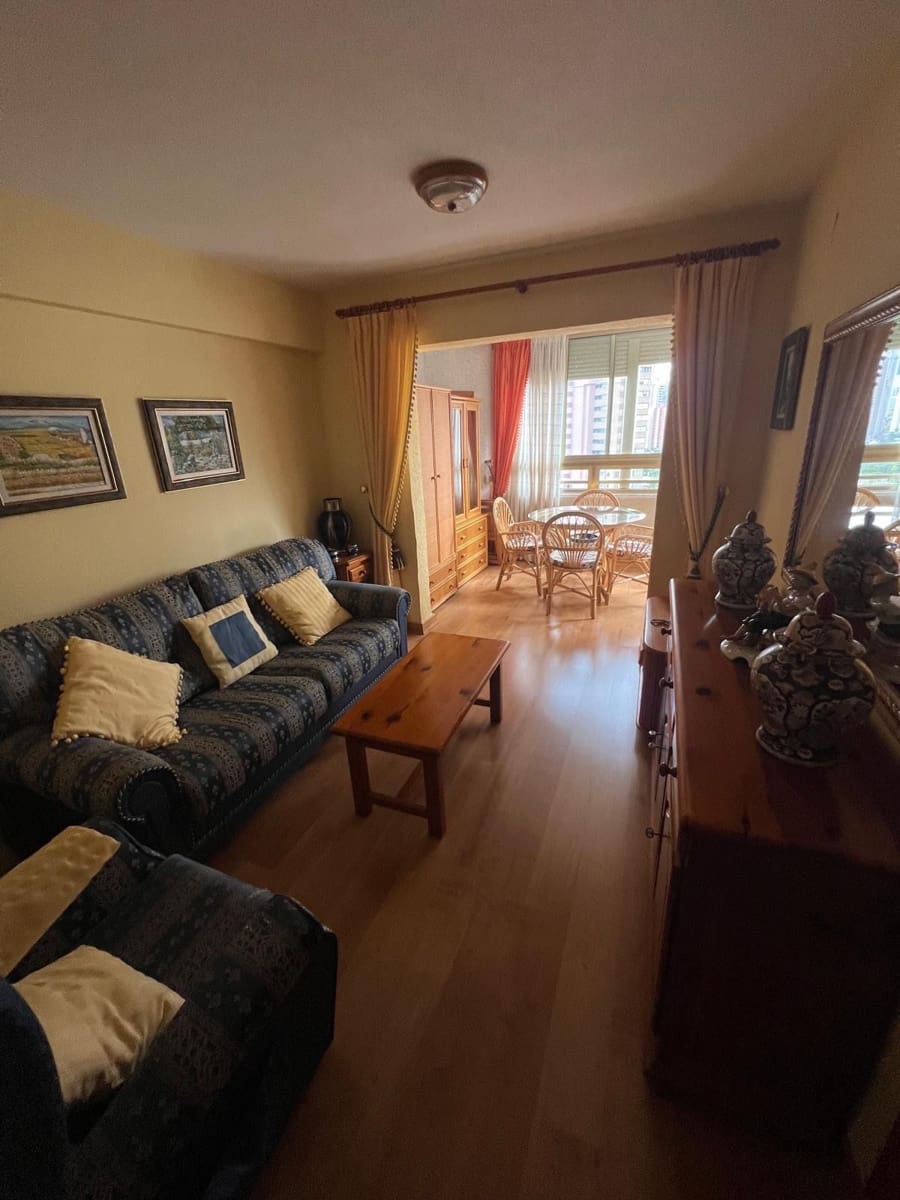 1 Zimmer Apartment zu verkaufen in Benidorm mit Pool Garage - 179.999 € (Ref: 9458581)