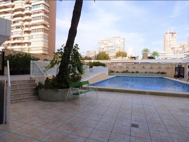 4 chambre Appartement à vendre à Benidorm avec piscine garage - 650 000 € (Ref: 9458583)