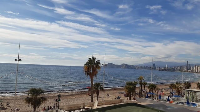 4 chambre Appartement à vendre à Benidorm avec piscine garage - 650 000 € (Ref: 9458583)