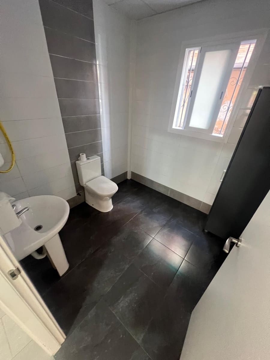 Gewerbe zu vermieten in Benidorm - 2.000 € (Ref: 9458584)