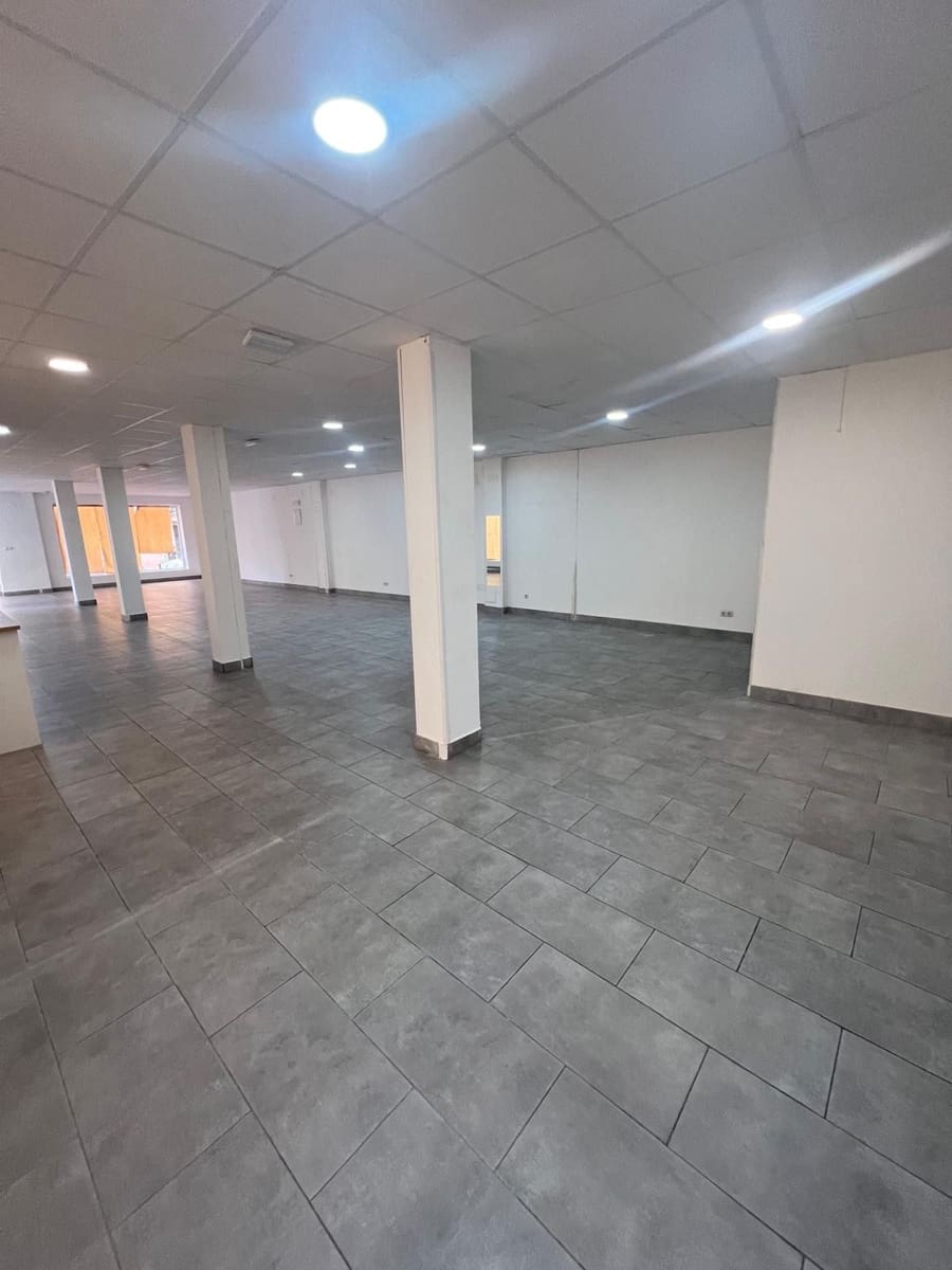 Gewerbe zu vermieten in Benidorm - 2.000 € (Ref: 9458584)