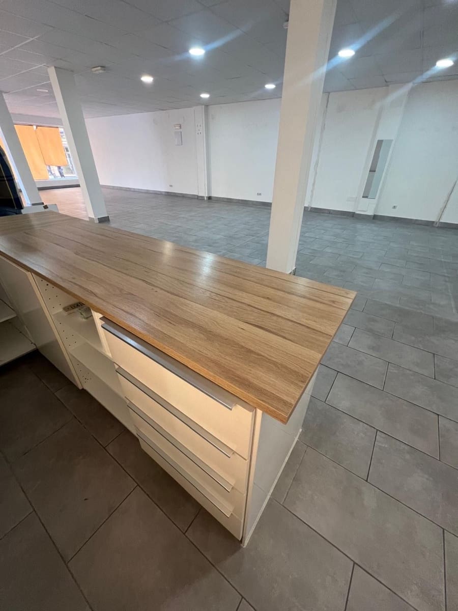 Gewerbe zu vermieten in Benidorm - 2.000 € (Ref: 9458584)