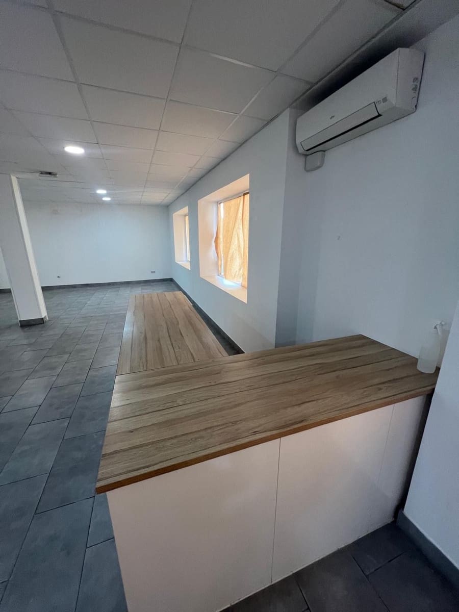 Gewerbe zu vermieten in Benidorm - 2.000 € (Ref: 9458584)