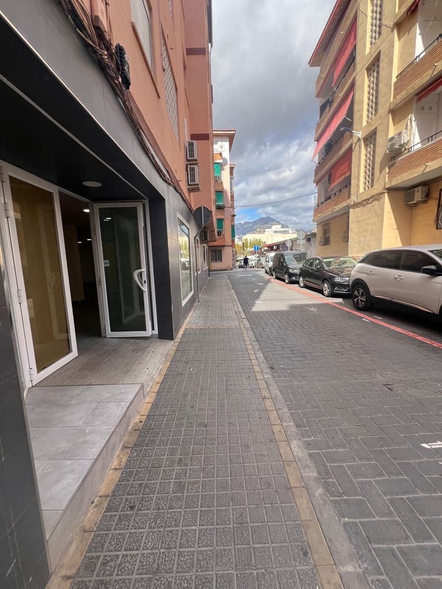 Gewerbe zu vermieten in Benidorm - 2.000 € (Ref: 9458584)