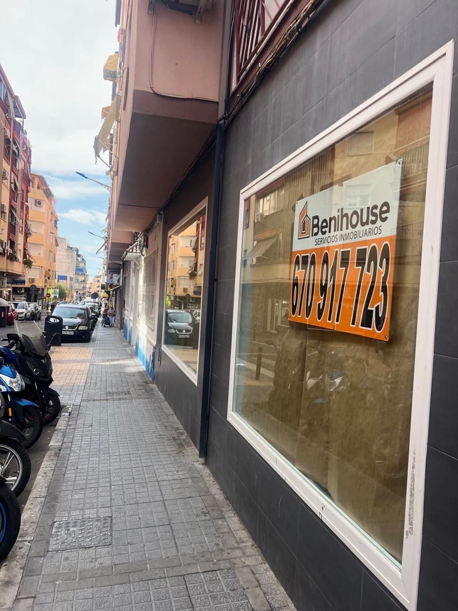 Gewerbe zu vermieten in Benidorm - 2.000 € (Ref: 9458584)