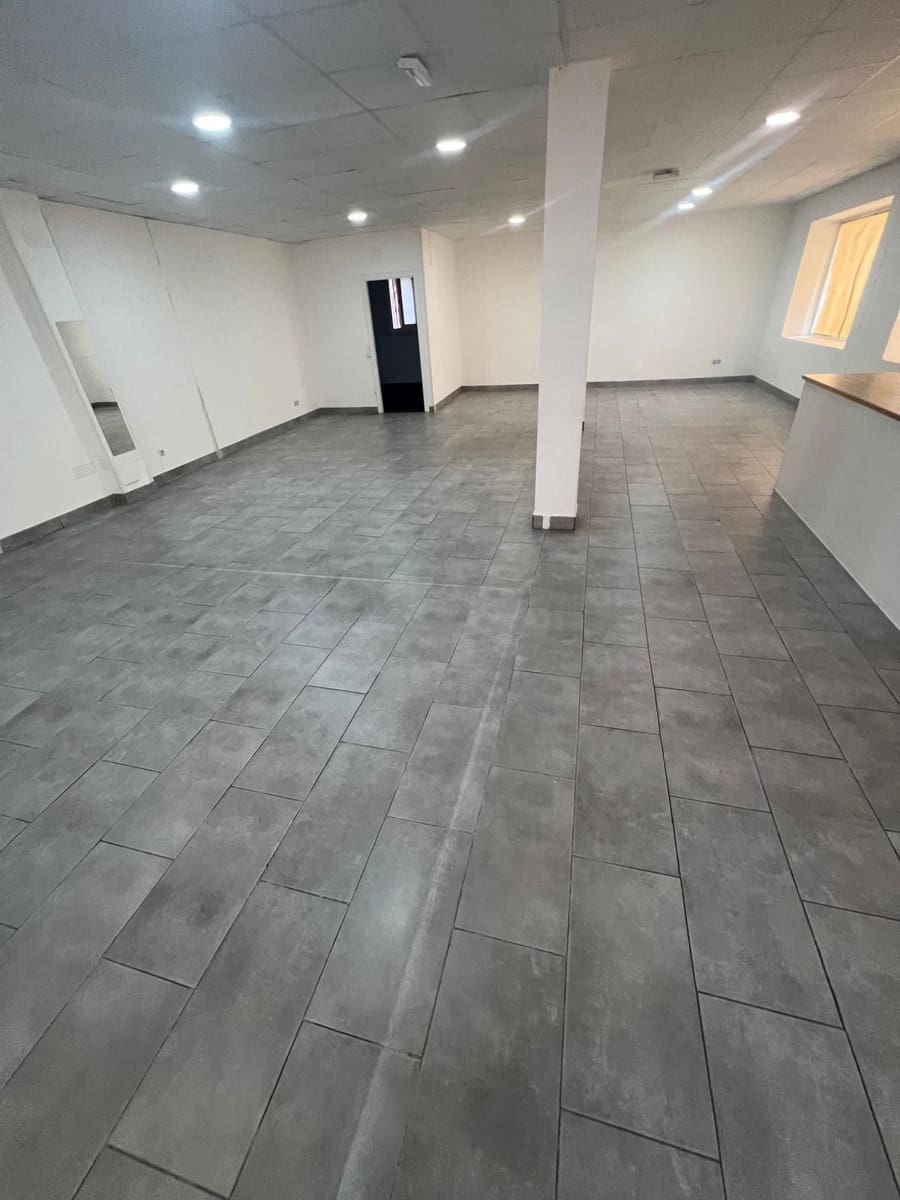 Gewerbe zu vermieten in Benidorm - 2.000 € (Ref: 9458584)