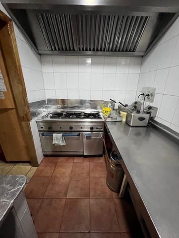 Komercyjne na sprzedaż w Benidorm z garażem - 329 999 € (Ref: 9458587)