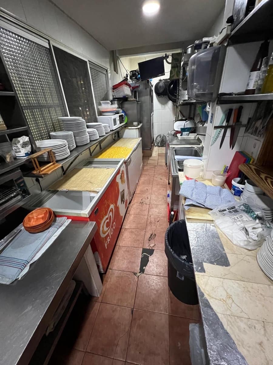 Komercyjne na sprzedaż w Benidorm z garażem - 329 999 € (Ref: 9458587)