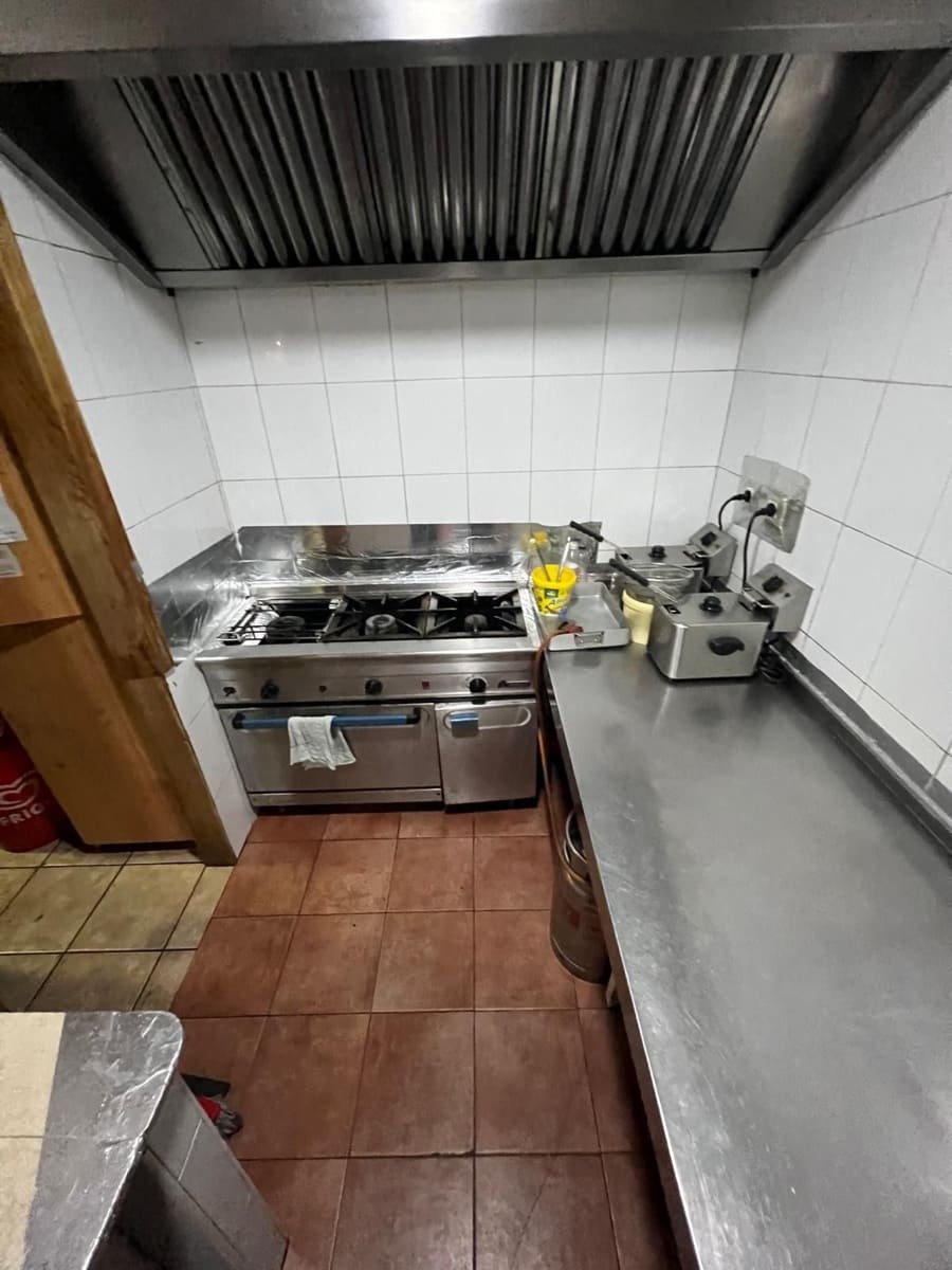 Komercyjne na sprzedaż w Benidorm z garażem - 329 999 € (Ref: 9458587)