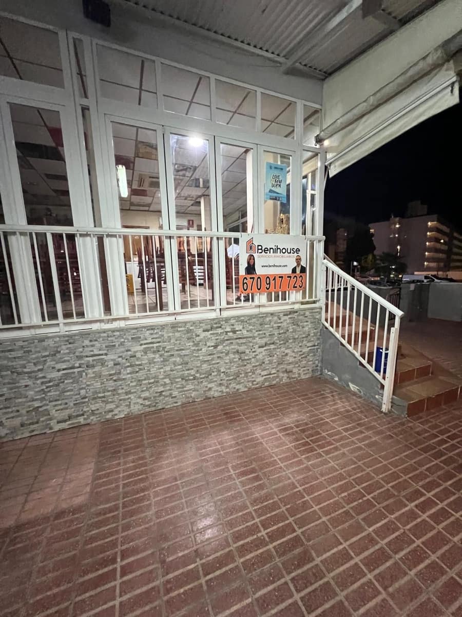 Komercyjne na sprzedaż w Benidorm z garażem - 329 999 € (Ref: 9458587)