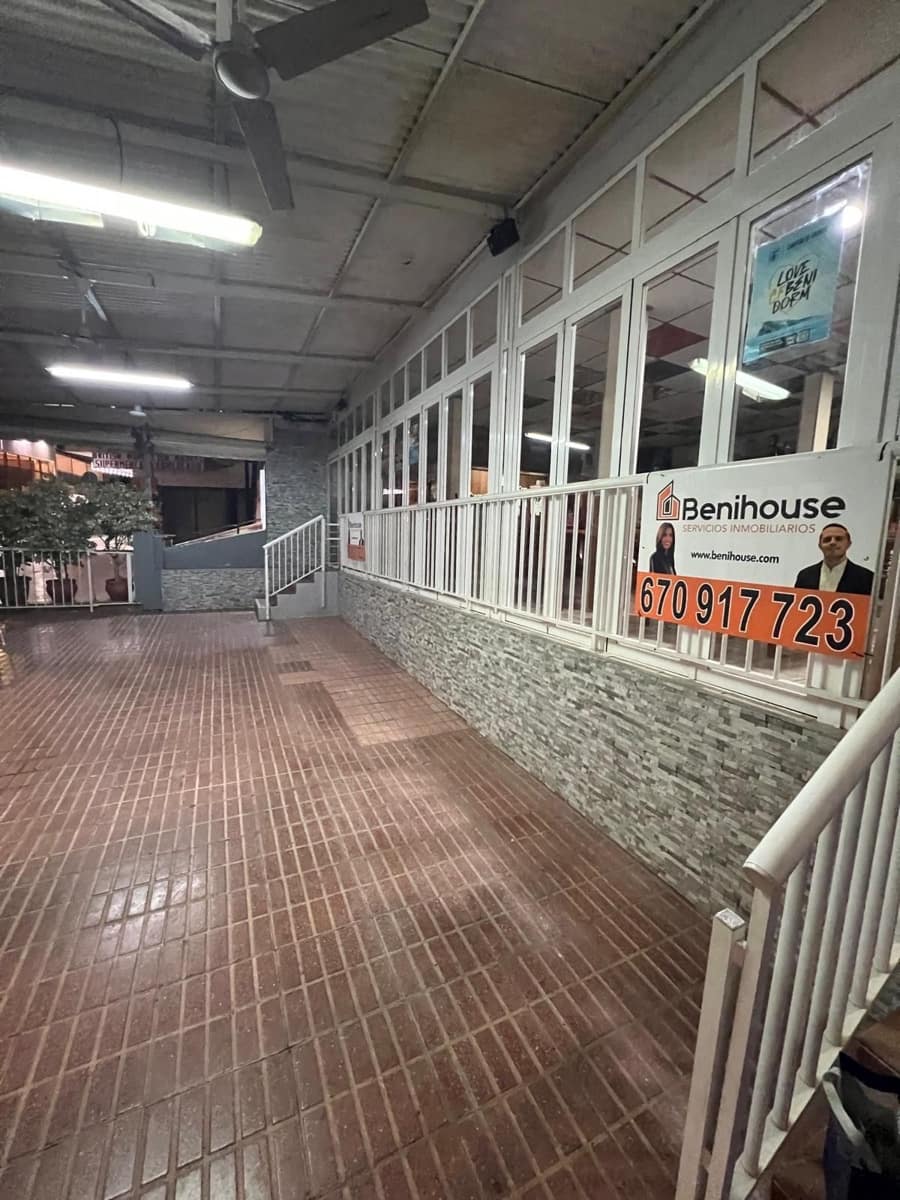 Komercyjne na sprzedaż w Benidorm z garażem - 329 999 € (Ref: 9458587)