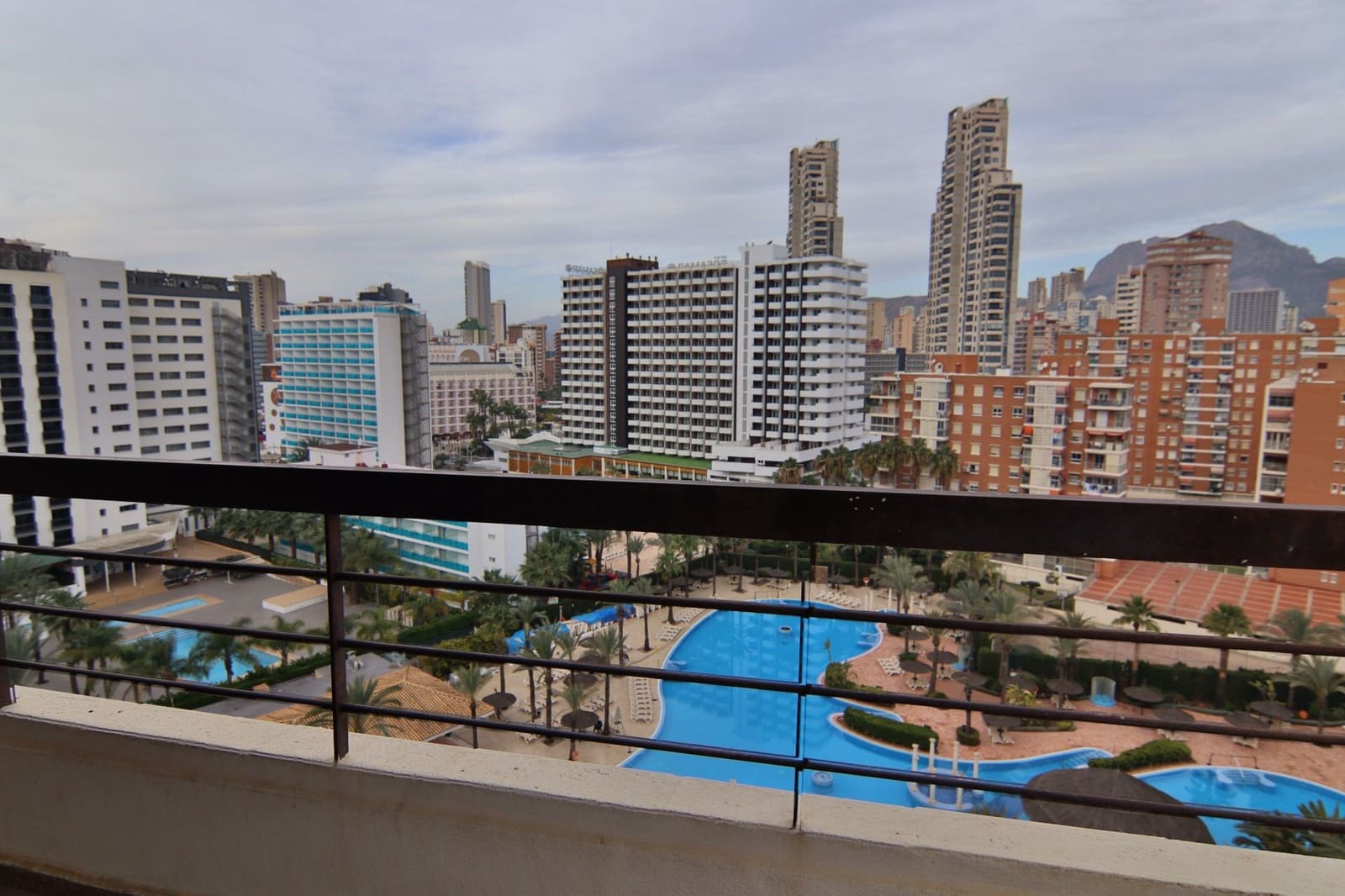 Apartamento de 1 habitación en Benidorm en venta con piscina garaje - 195.000 € (Ref: 9458590)