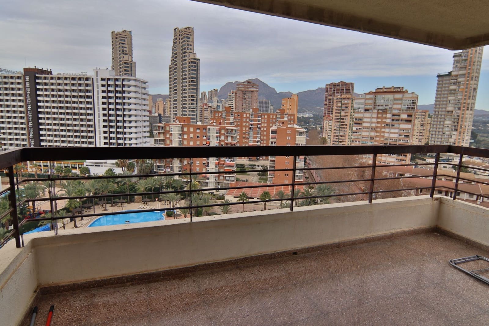 Apartamento de 1 habitación en Benidorm en venta con piscina garaje - 195.000 € (Ref: 9458590)