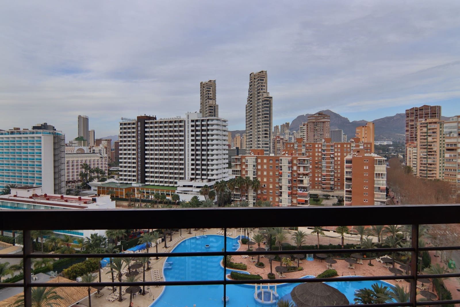 Apartamento de 1 habitación en Benidorm en venta con piscina garaje - 195.000 € (Ref: 9458590)