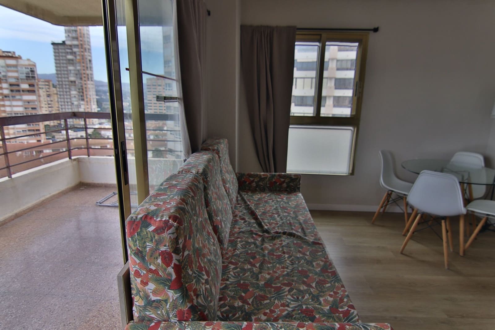 Apartamento de 1 habitación en Benidorm en venta con piscina garaje - 195.000 € (Ref: 9458590)