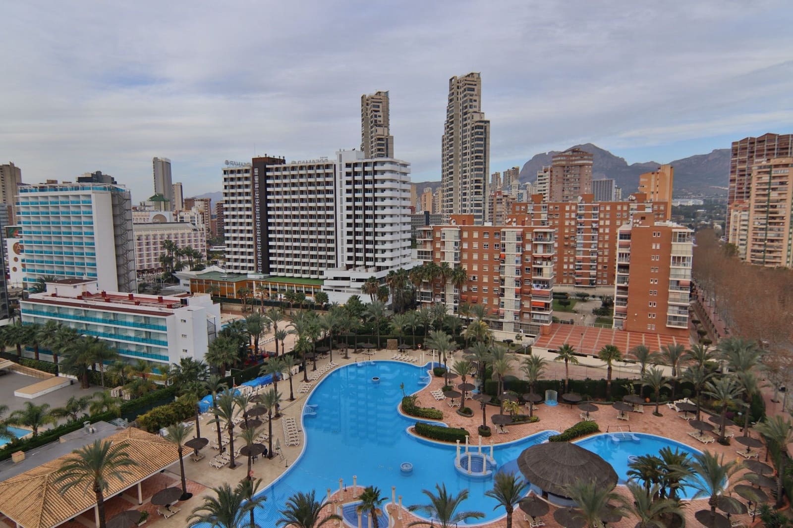 Apartamento de 1 habitación en Benidorm en venta con piscina garaje - 195.000 € (Ref: 9458590)