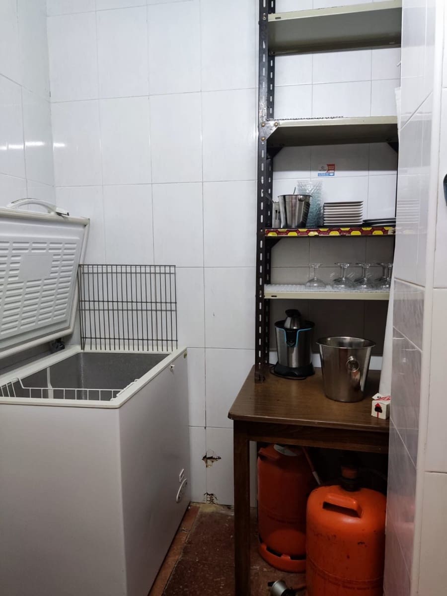 Kommersiell till salu i Benidorm - 224 999 € (Ref: 9458592)