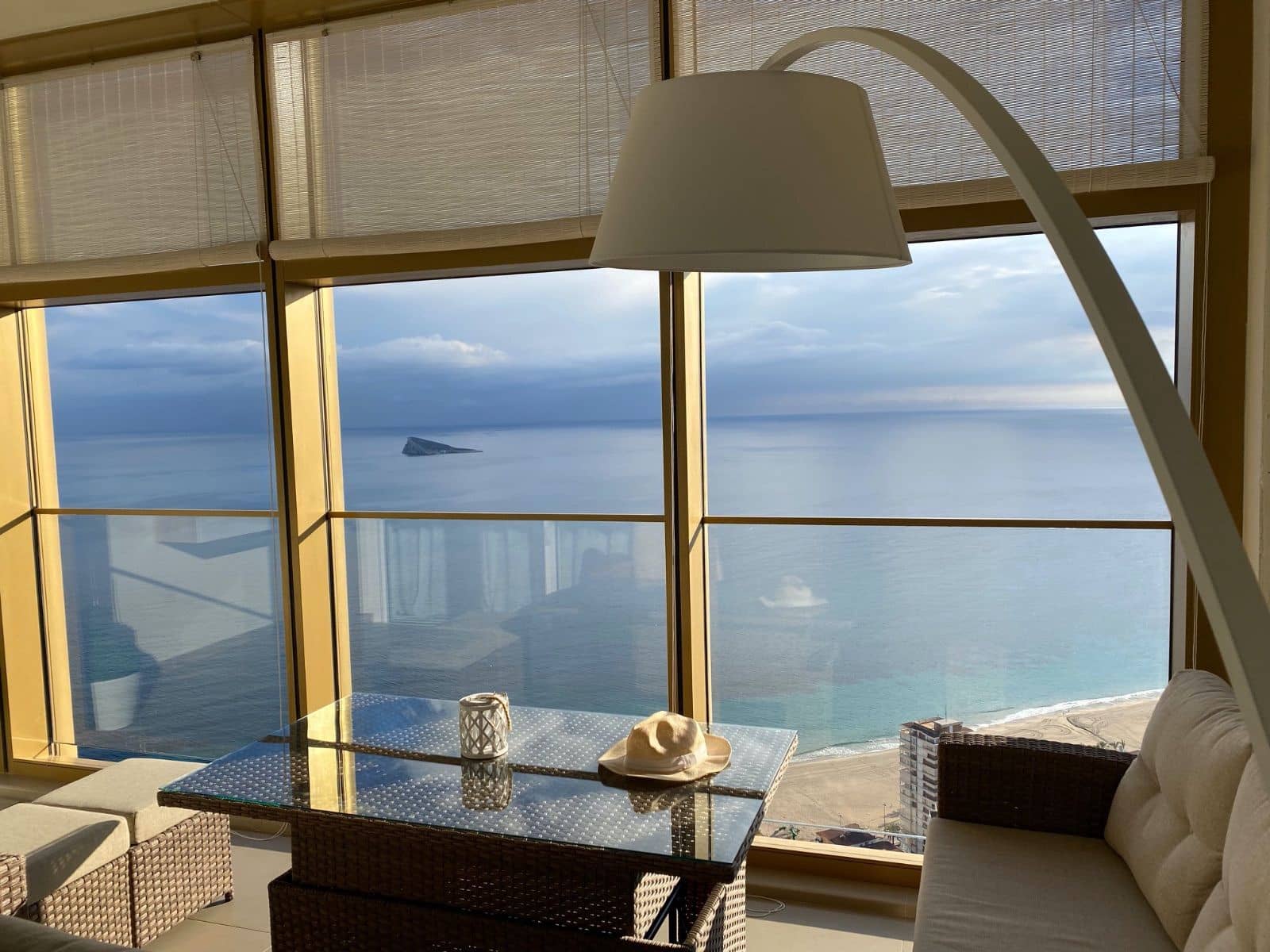 2 camera da letto Appartamento da affittare in Benidorm con garage - 3.000 € (Rif: 9458593)