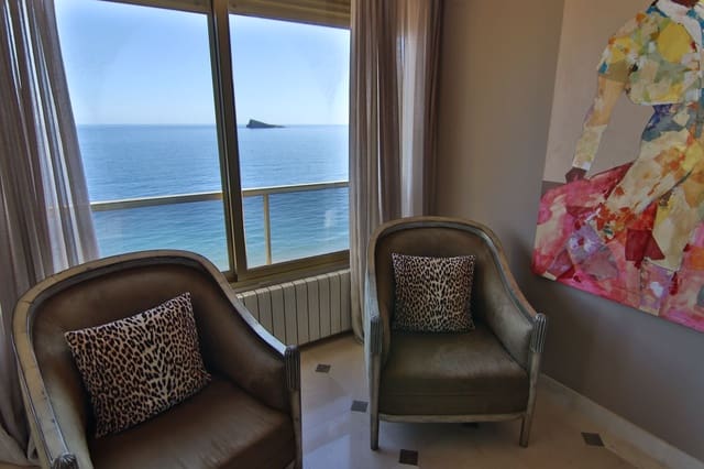 3 chambre Appartement à vendre à Benidorm avec piscine garage - 845 000 € (Ref: 9458595)