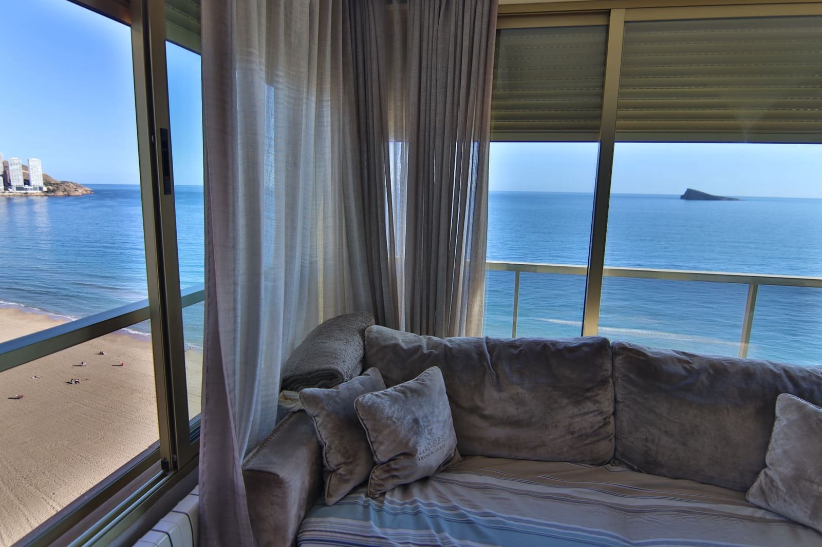 3 chambre Appartement à vendre à Benidorm avec piscine garage - 845 000 € (Ref: 9458595)