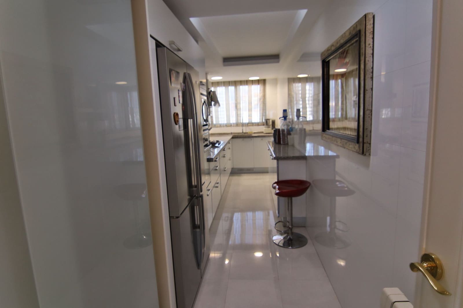 3 chambre Appartement à vendre à Benidorm avec piscine garage - 845 000 € (Ref: 9458595)