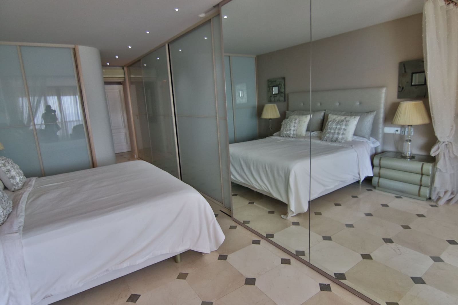 3 chambre Appartement à vendre à Benidorm avec piscine garage - 845 000 € (Ref: 9458595)