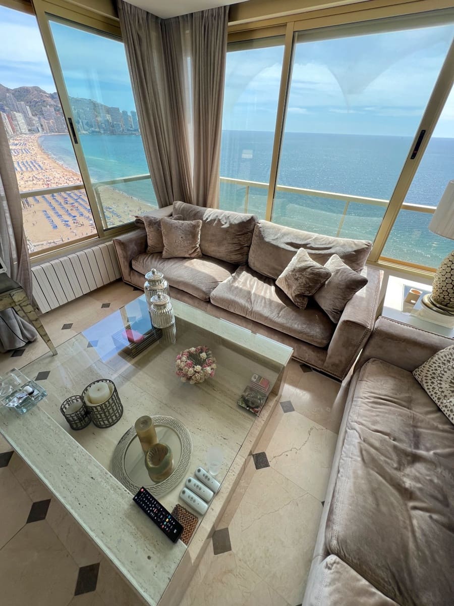 3 chambre Appartement à vendre à Benidorm avec piscine garage - 845 000 € (Ref: 9458595)