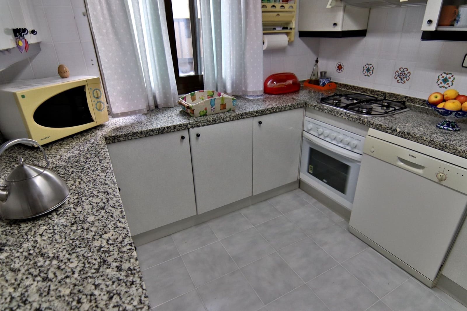 Ático de 4 habitaciones en Benidorm en venta - 466.999 € (Ref: 9458596)